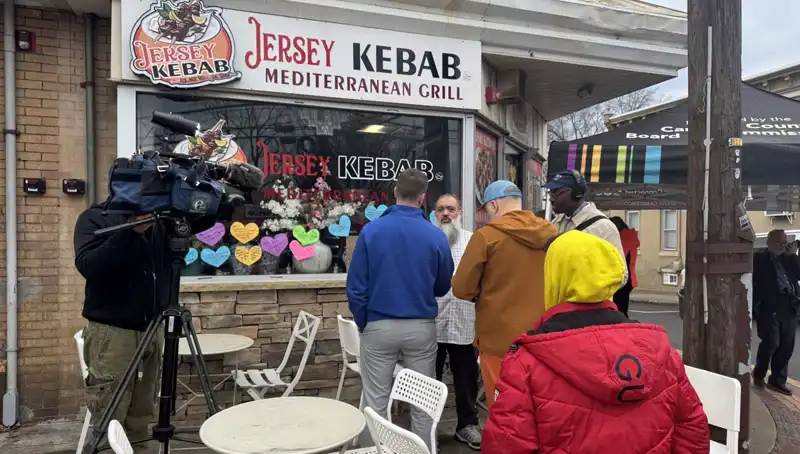 Türk Aile, Yeşil Kart Beklerken Trumpzede Olmanın Ücretini Ödüyor