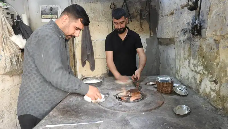 Geleceğin Ustaları Tehdit Altında: Çırak Bulmanın Zorlukları ve Sonuçları