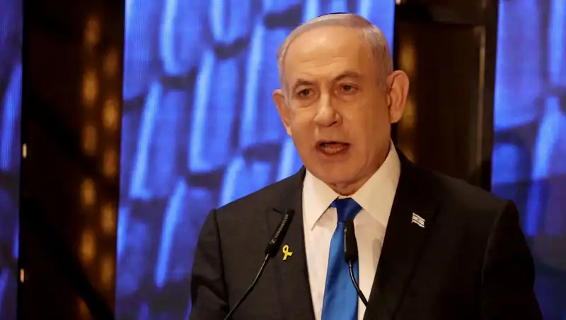 Netanyahu’nun Oğluna Savunma: Macron’a Karşı Çıktı