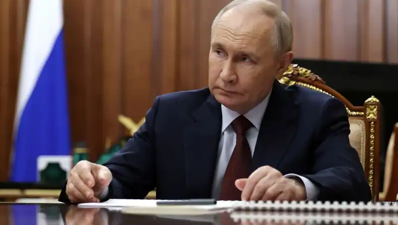 Putin’in Dijital Gulag Planı: Rusya'da Her Cihazda İzleme Sistemleri Olacak