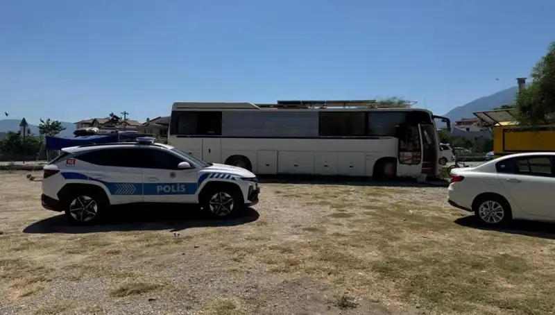 Fethiye'de Otobüste Yaşayan Şoförden Kalpleri Paramparça Eden Acı Haber