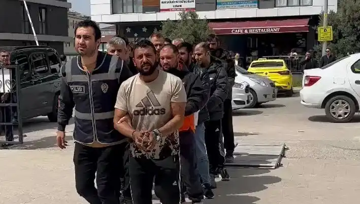 Edirne'de Şok Baskın: 7 Firari Suçlu Yakalandı!