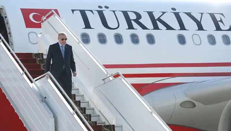Cumhurbaşkanı Erdoğan İtalya'dan İnanılmaz Başarılarla Döndü