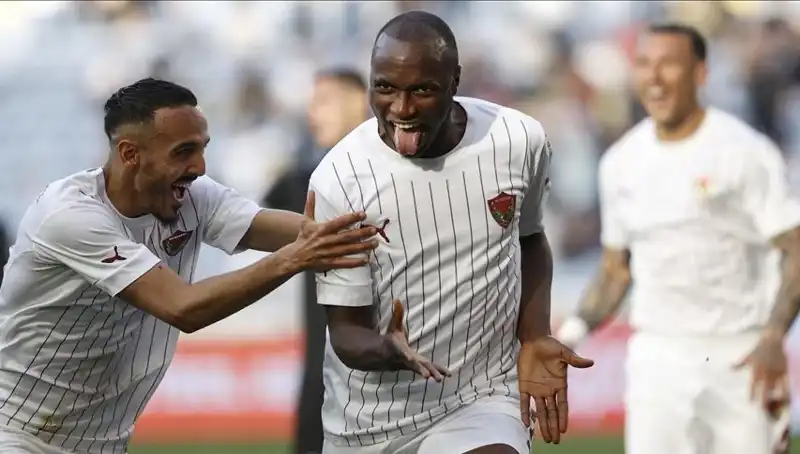 Süper Lig 36. Haftası Coşkuyla Başlıyor: Hangi Takımlar Sahada?