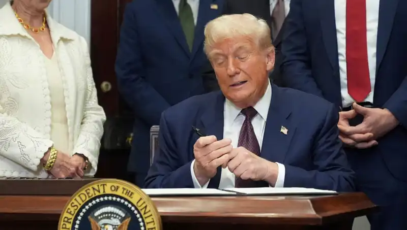Trump’ın Beyaz Saray’a Lüks Dokunuşu: 200 Milyon Dolarlık Yenileme Projesi