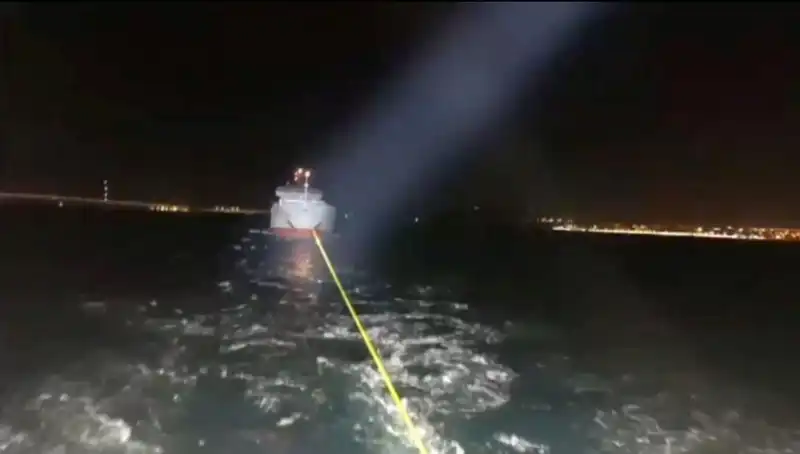 Çanakkale Boğazı'ndaki Gemi Arızası: Duyulmamış Detaylar ve Etkileri