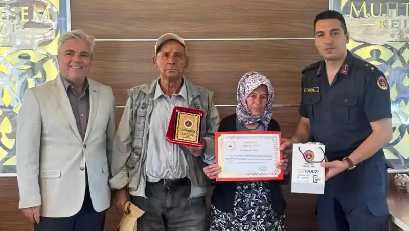 Tek Varlıkları Olan Evi Jandarmaya Bağışladılar: Unutulmaz Bir Fedakarlık Hikayesi
