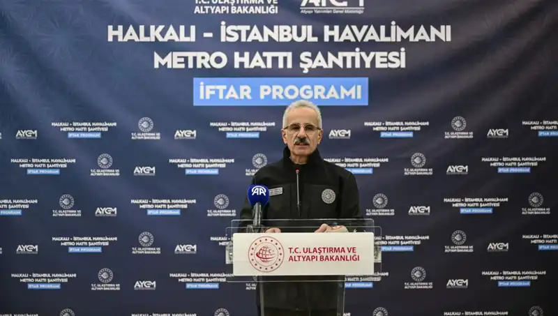 Ulaştırma Bakanı Uraloğlu’ndan Müjdeli Haber: Halkalı-Gayrettepe Arası 57 Dakikaya İnecek