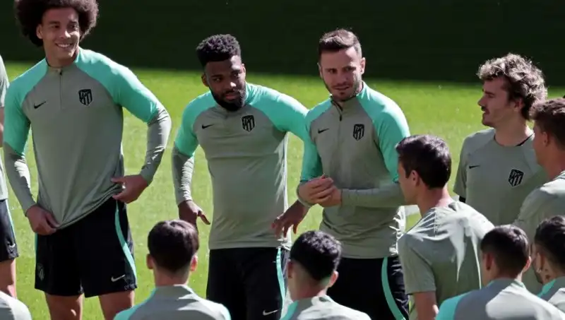 Chelsea'dan Türkiye'ye: Ünlü Yıldız Futbolcu Hangi Takıma Transfer Oluyor?