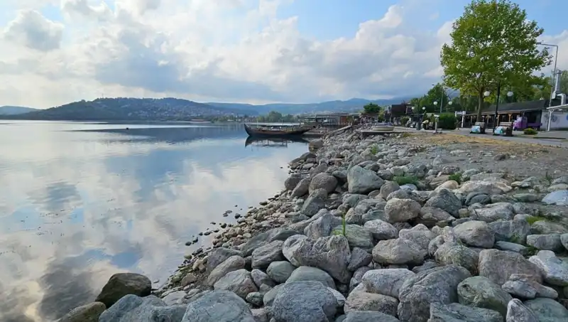 Sapanca Gölü'nde Su Seviyesinde Düşüş: Çevresel Etkileri ve Sebepleri