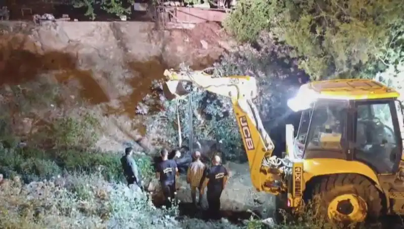 Hatay’da İneği Kurtarmak İçin Yapılan Mücadele Hikayesi