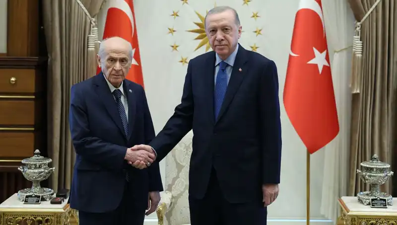 Cumhurbaşkanı Erdoğan ve Bahçeli'den Kritik Görüşme: Siyasi Gelişmeler Nereye Gidiyor?