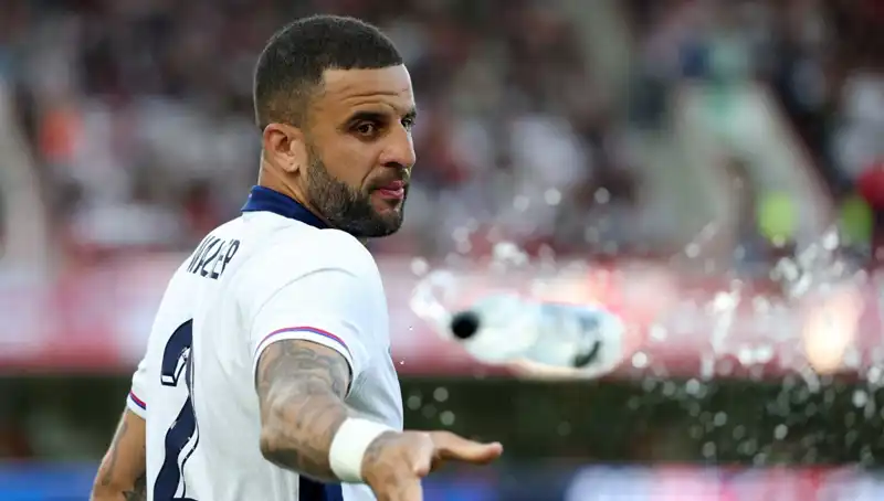 Fenerbahçe, Walker'ın Opsiyonunu Kullanmadı: Transfer Sürecinde Neler Oluyor?