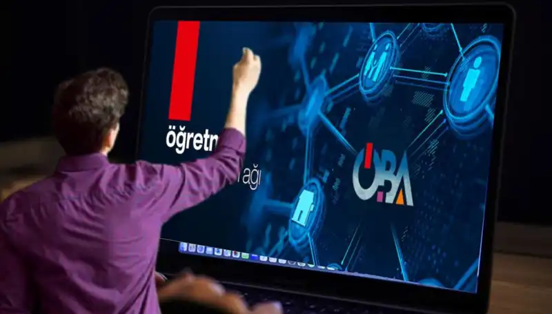 Öğretmen Seminerleri 2025: Online mı, Yüz Yüze mi? Tarihlerini Öğren!