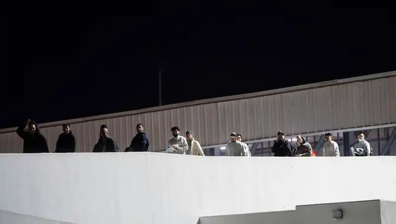 Düzensiz Göçmen Yakalamaları: İki İlde Önemli Operasyon Gerçekleştirildi