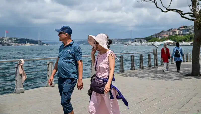 Baharın Gelişi: Hava Sıcaklıkları Yükseliyor, Şehirler Canlanıyor