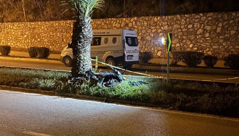 Tıp Fakültesi Öğrencisinin Motosiklet Kazası: Hayatını Kaybetti!
