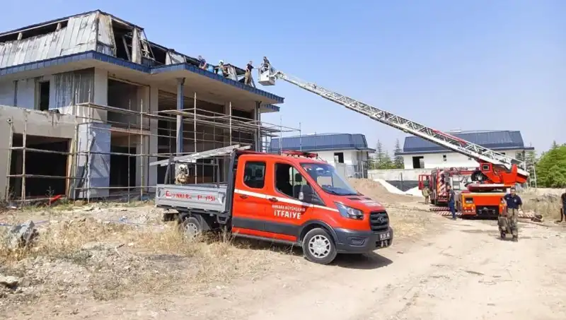Ankara Gölbaşı'nda Villaların Olduğu Alanda Çıkan Yangın Nedenleri ve Sonuçları