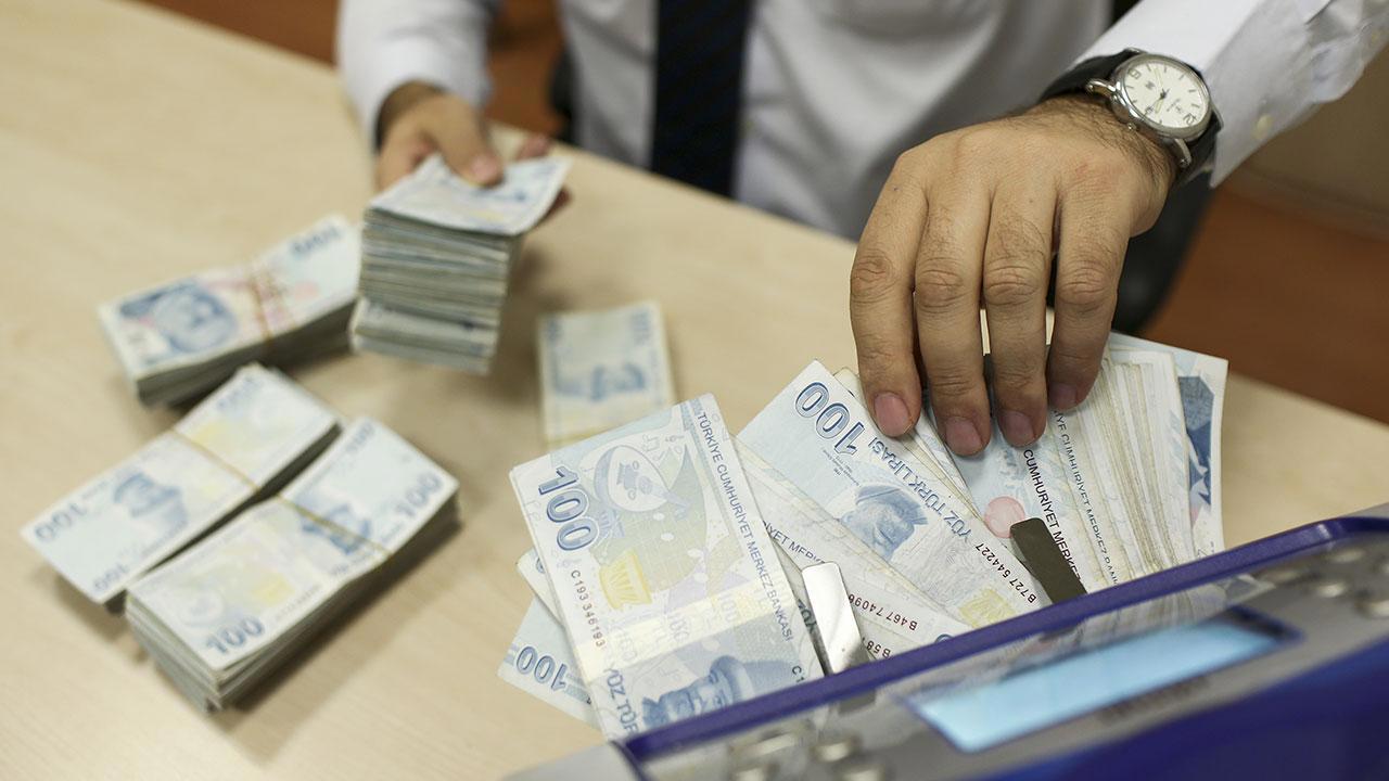 Çalışanlara zam farkları ve ek ödemeler bugün yatırıldı