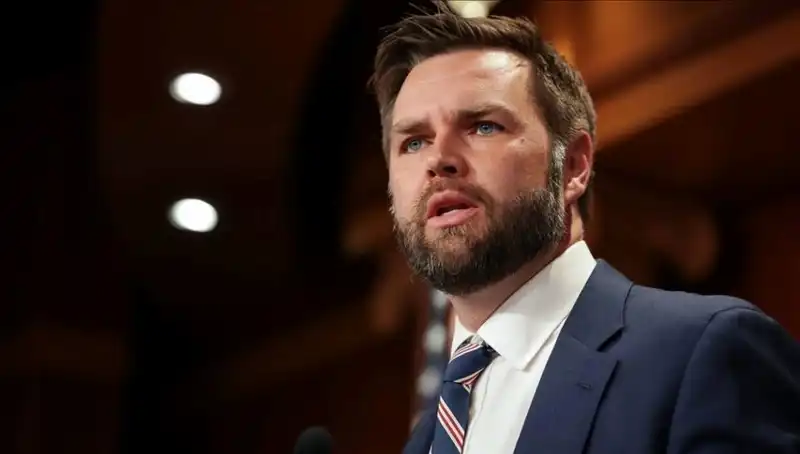 JD Vance: Zelenski ile Görüşmesinin Ardından Kimdir, Neler Yaptı?