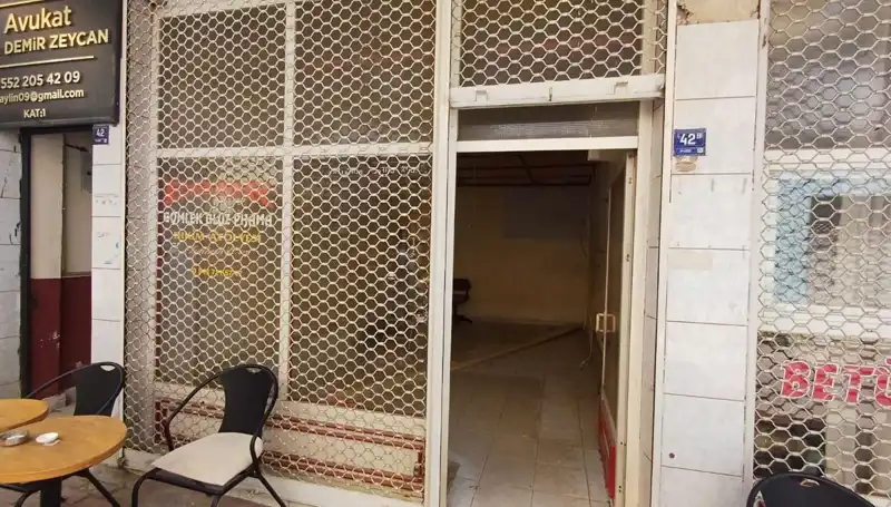 Yarım Asırlık Dükkanın Hikayesi: Sesizliğe Bürünmüş Bir Efsane