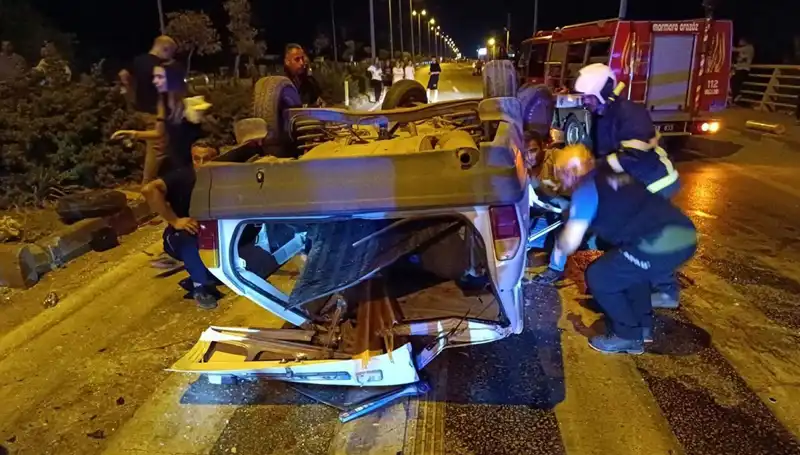 Kavşakta Feci Kaza: İki Ağır Yaralı ve Yedi Kişi Hastanede