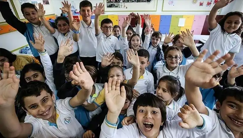 9 Günlük Tatil Sonrası Okul Heyecanı Geri Dönüyor!