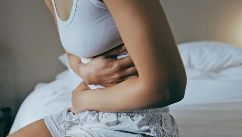 Mide Ağrısı Sandığı Durum: Doktorlar İnanılmaz Bir Gerçekle Yüzleştirdi