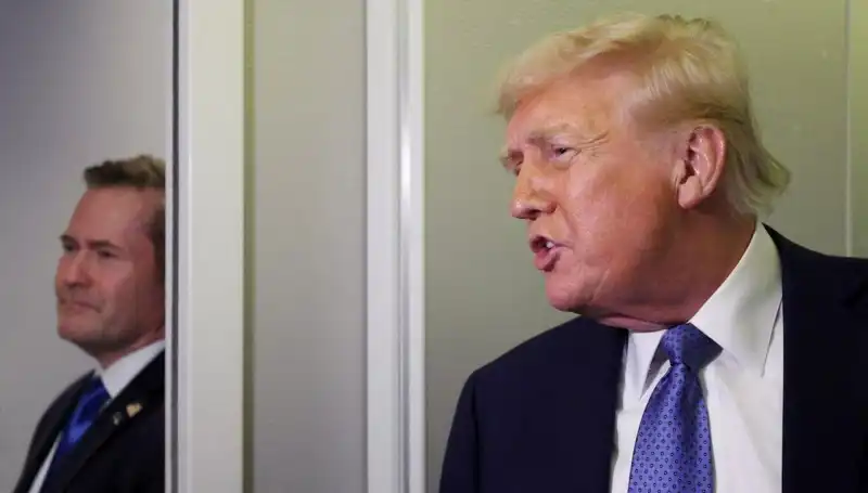Trump'ın Görevden Almaması Şok Etkisi Yarattı: Mike Waltz'ın Planları Sızdı mı?