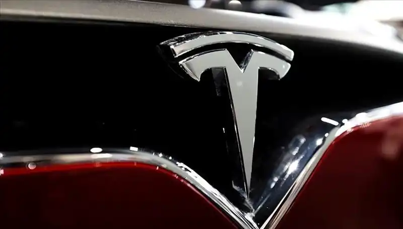 Tesla'da Karışıklık: Ucuz Model İhtimali ve FSD Beklentileri Neler Getiriyor?