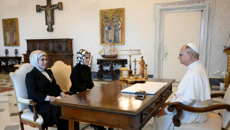 Emine Erdoğan ve Papa Leo, Gazze Konusunda Tarihi Buluşma Gerçekleştirdi