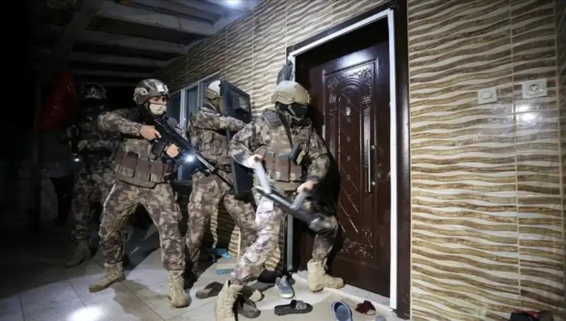 158 Şüpheli Yakalandı: 6 Suç Örgütüne Ağır Darbe Vurdu