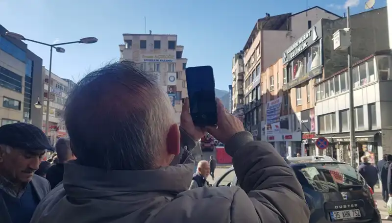 Çatı Öyküsü: Gençler, Macera İçin Rekabet Etti!