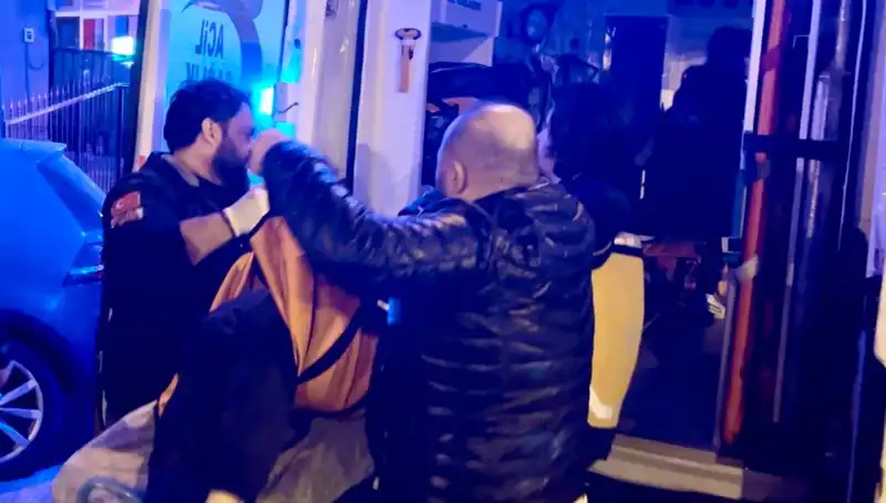 Tartışmanın Sonucu: Oğul, Babasını Silahla Vurdu!