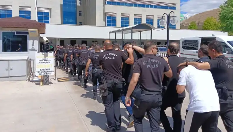 Ankara'da Haraç Çetesi Çökertildi: Tehditler ve Avukat Bağlantısı Ortaya Çıktı
