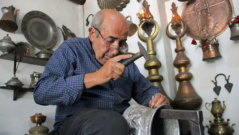 Yarım Asırlık Yolculuk: 50 Yıldır Sanata Dönüşen Bir İş Hayatı