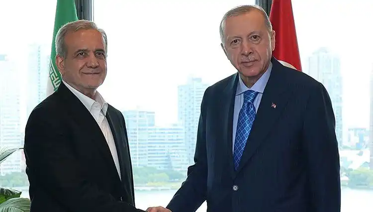 Cumhurbaşkanı Erdoğan'dan Barış Diplomasisi: Dünyaya Umut Aşılayan Adımlar