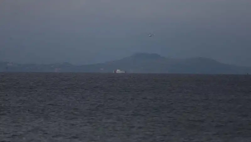 Çanakkale'de Göçmen Faciası: Denizde 9 Hayat Kayıp, Kurtarma Çalışmaları Sürüyor