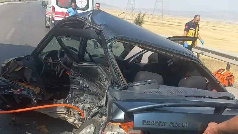 Gaziantep’te Korkunç Kaza: İki Otomobil Çarpıştı, Hayat Kayıpları Yaşandı