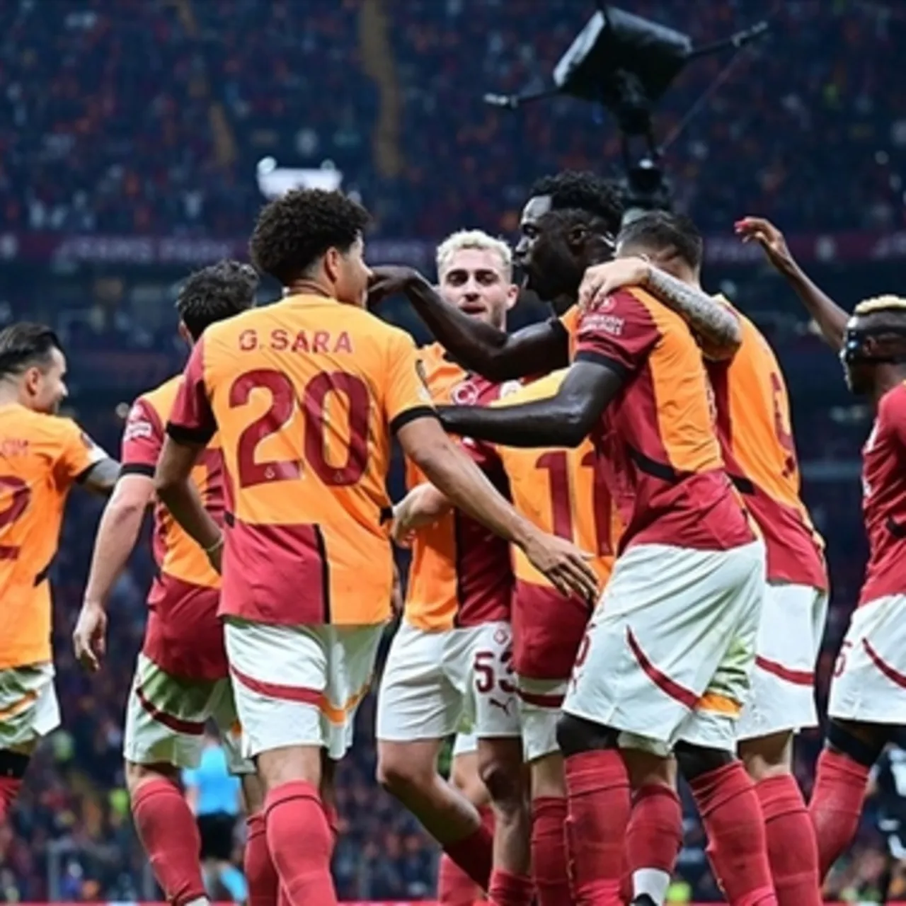 Galatasaray, AZ Alkmaar Deplasmanında 1-1 Berabere Kaldı