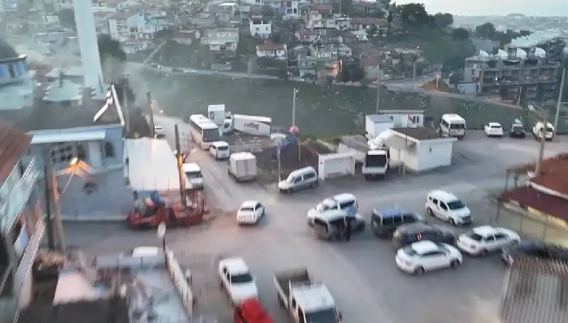 İzmir'de 99 Operasyon: Organize Suç Çeteleri Çökertildi!