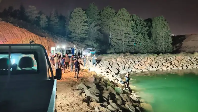 Gölette Doğum Günü Kutlayan Genç Kızın Feci Sonu