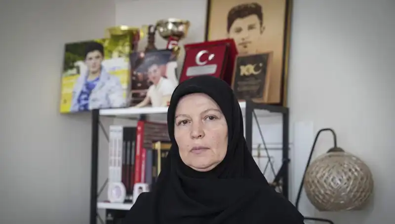 15 Temmuz’un Kahramanı: Mahir Ayabak’ın Annesinin Acısı 9 Yıldır Dinmiyor