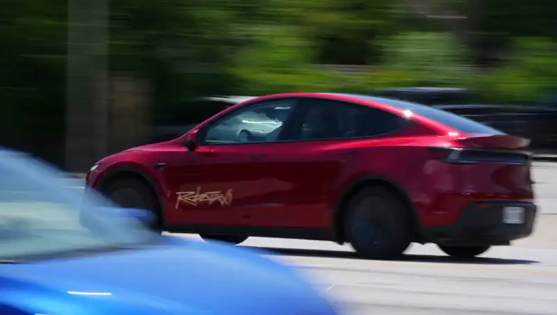 Tesla’nın Robotaxi Projesi: Musk Hüsrana Uğradı, Beklentileri Aşamadı
