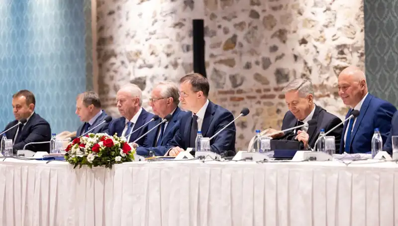 Putin ve Zelenski Arasında Görüşme İçin Kremlin'den Şartlı Yaklaşım