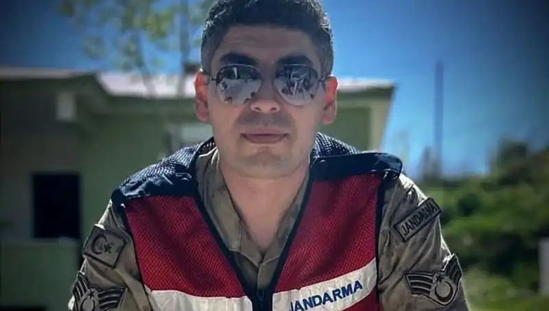 Kadir Astsubayın Halı Saha Kaderi: Maçın Ardındaki Trajik Olay