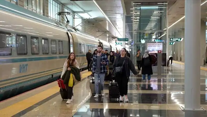Yüksek Hızlı Tren Seferlerine Ek Düzenleme: Hız ve Konfor Bir Arada!